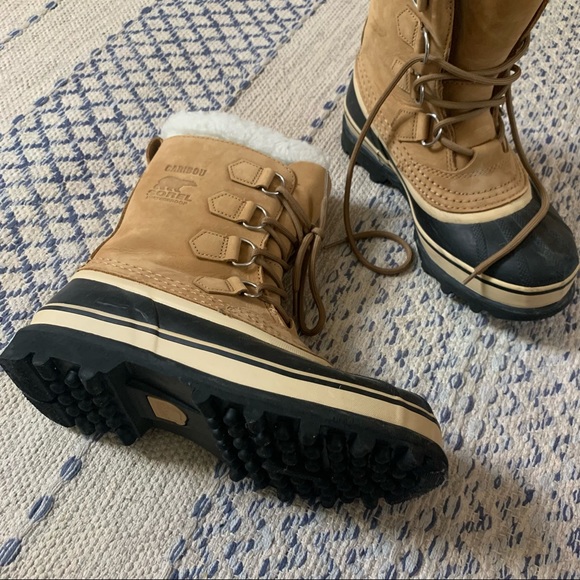 Sorel Brown Caribou Winter Insulated Boots - Picture 2 of 9